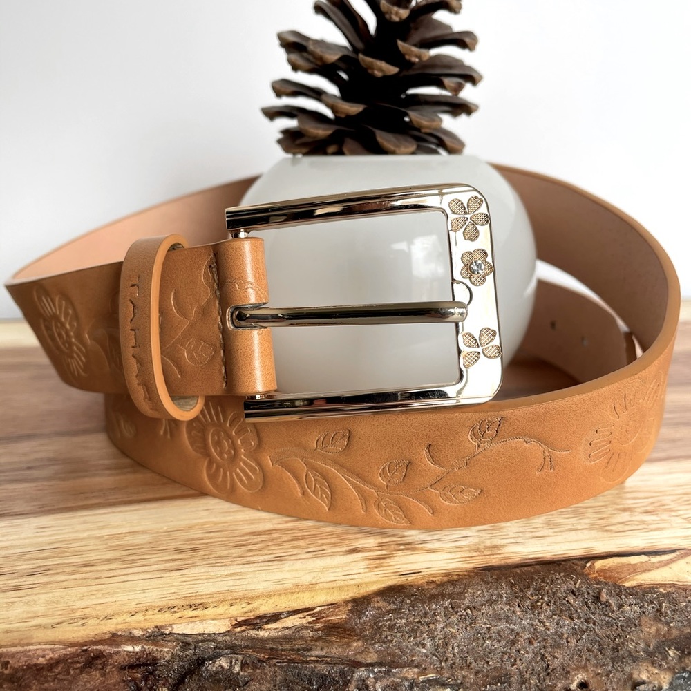 TAHARI Flower Embossed Camel (tan) Belt